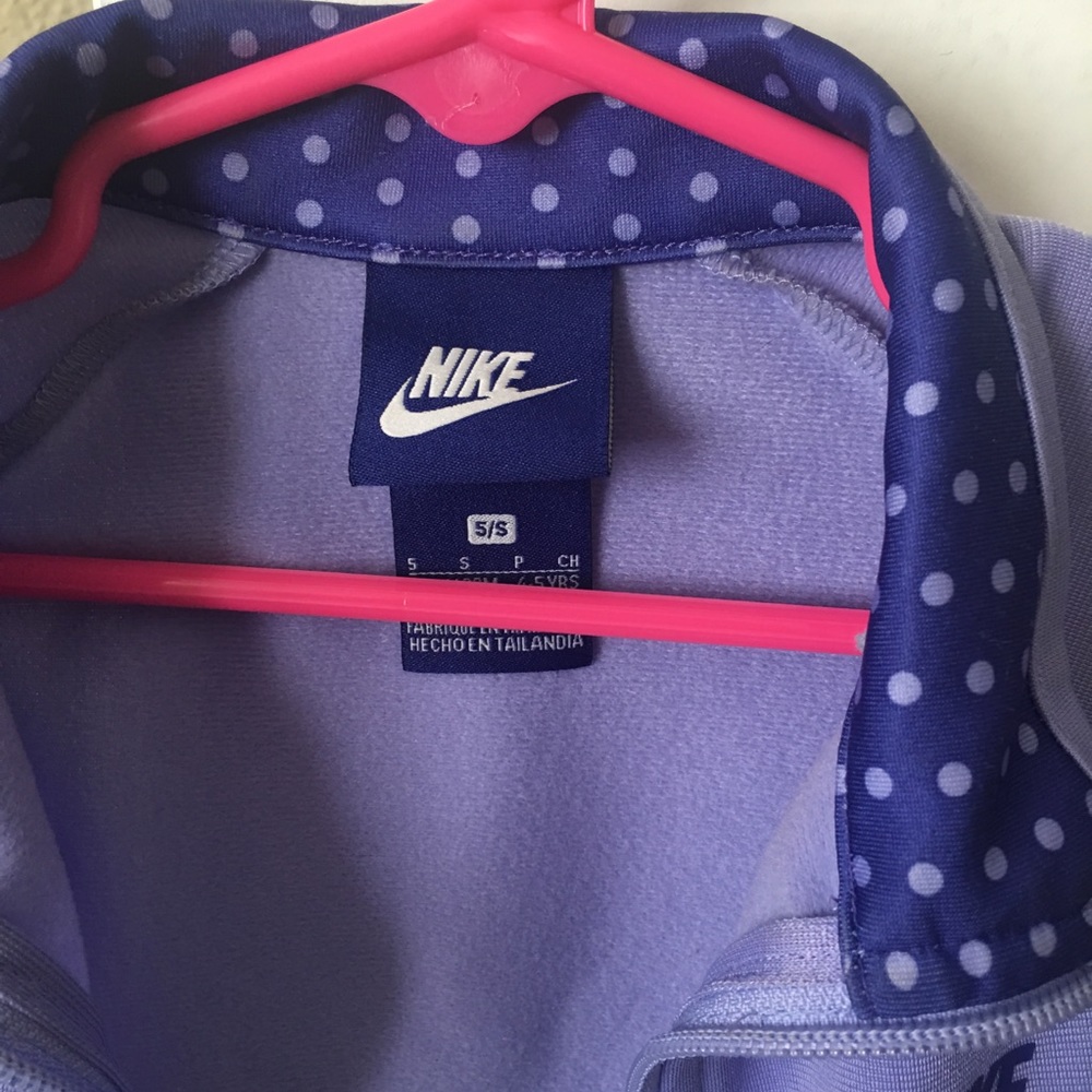 Nike jacket - Picture 2 of 2